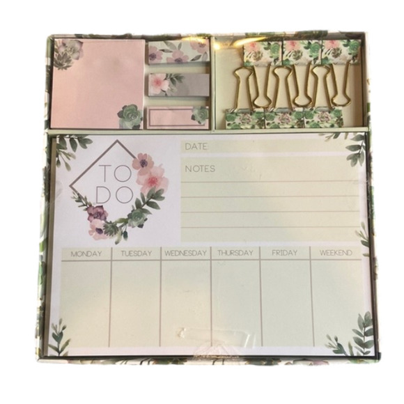 Lady Jayne Other - NWT Lady Jayne Stationery Kit